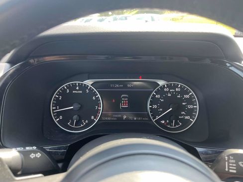 Used 2024 Nissan Pathfinder SV FWD image 20