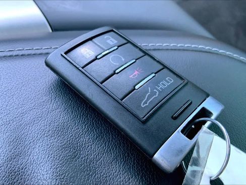 Used 2016 Chevrolet Corvette Stingray Coupe w/ 2LT Preferred Equipment Group image 15