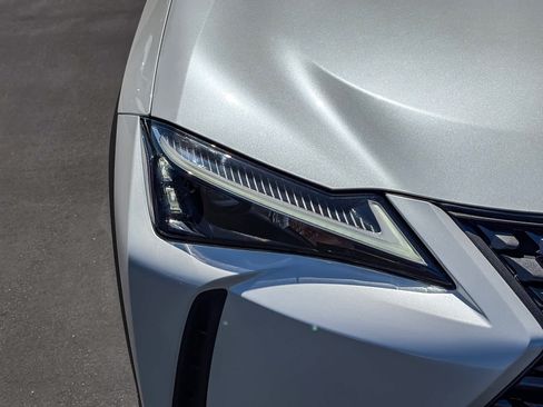 Used 2025 Lexus UX 300h FWD w/ Accessory Package (Z2) image 7