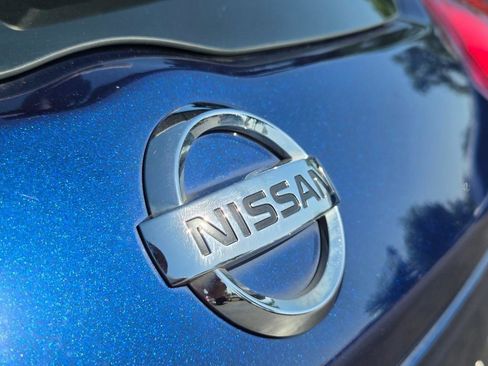 Used 2019 Nissan Kicks SR w/ SR Premium Package FWD image 8