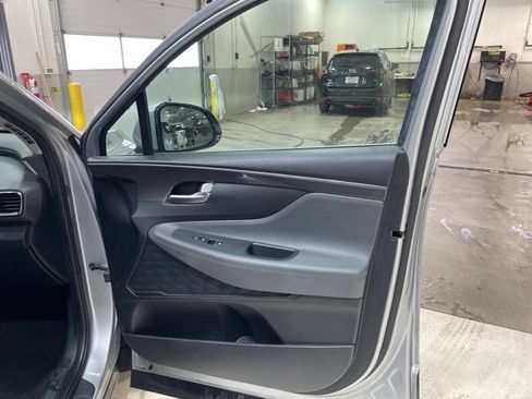 Used 2023 Hyundai Santa Fe SEL image 41