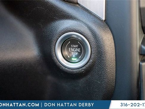 Used 2021 GMC Sierra 1500 SLT w/ X31 Off-Road Package image 14