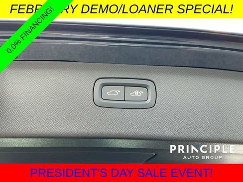 New 2026 Volvo XC90 B5 Plus w/ Protection Package Premier image 16