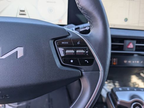 Certified 2024 Kia EV6 Wind w/ Wind Technology Package image 25