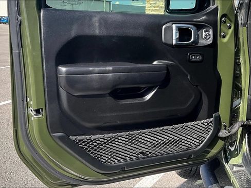 Used 2021 Jeep Wrangler Unlimited Sport AWD/4WD image 18