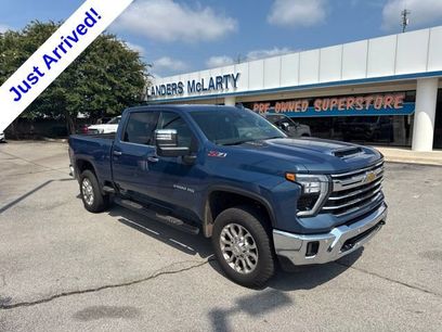 Used 2025 Chevrolet Silverado 2500 LTZ w/ LTZ Convenience Package