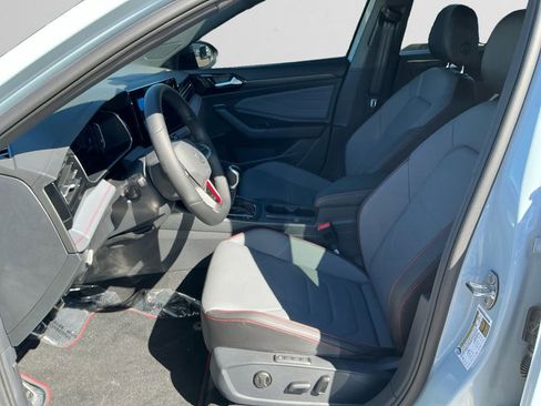 New 2026 Volkswagen Jetta GLI Autobahn FWD image 9
