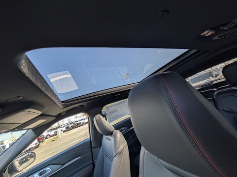 New 2026 Ford Explorer ST-Line image 18