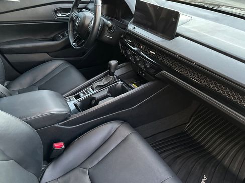 Used 2025 Honda Accord Sport image 16