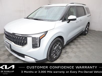 Used 2025 Kia Carnival EX