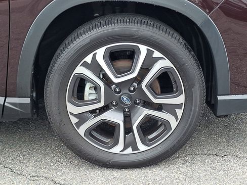 Used 2023 Subaru Ascent Touring AWD/4WD image 8
