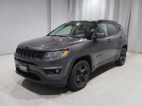 Used 2019 Jeep Compass Latitude AWD/4WD image 6