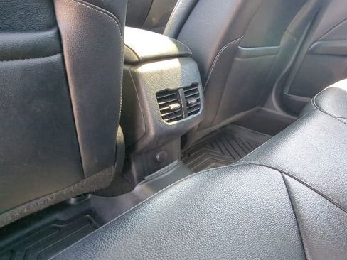 Used 2019 Ford Fusion SEL FWD image 25