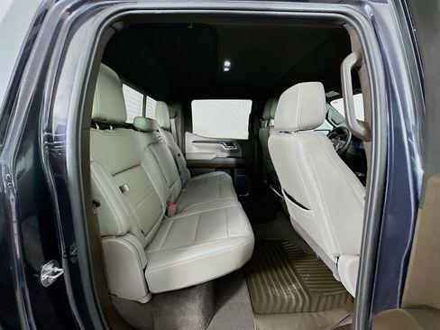 Used 2022 Chevrolet Silverado 1500 LTZ w/ LTZ Convenience Package II image 29