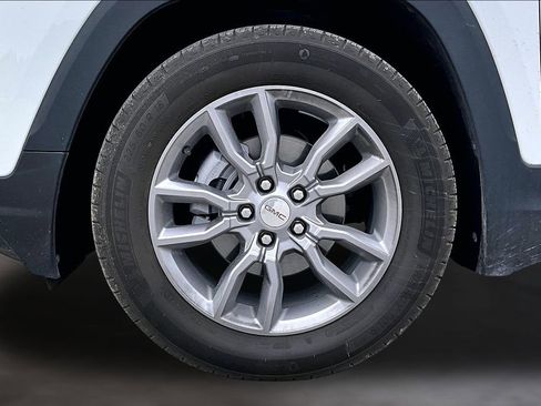 Used 2022 GMC Terrain SLT FWD image 31