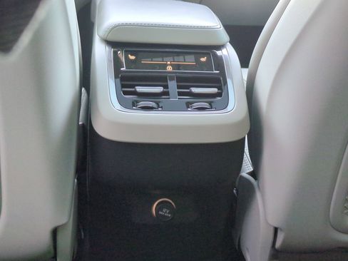 Used 2020 Volvo XC60 T6 Inscription w/ Protection Package Premier image 26