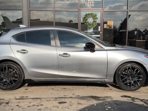 Used 2014 MAZDA MAZDA3 s Touring image 2