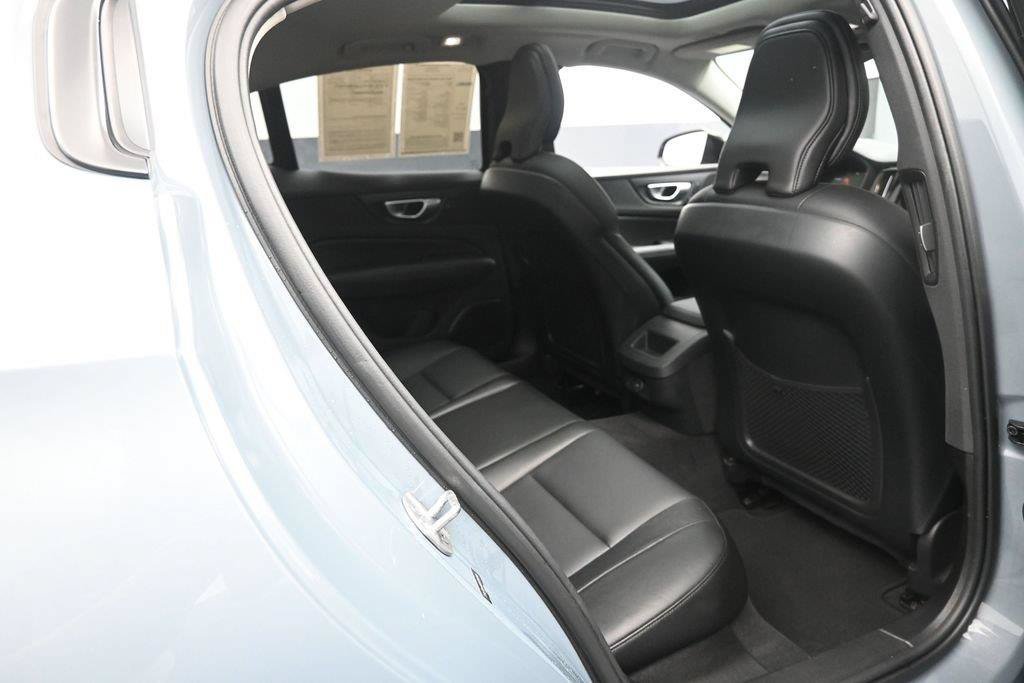 Used 2024 Volvo S60 B5 Core FWD image 24
