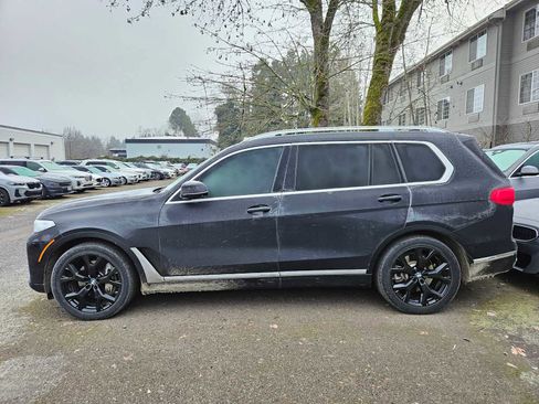 Used 2019 BMW X7 xDrive50i w/ Premium Package image 3