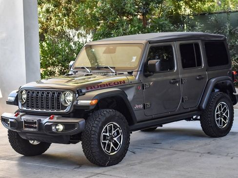 New 2026 Jeep Wrangler Unlimited Rubicon w/ Safety Group image 3