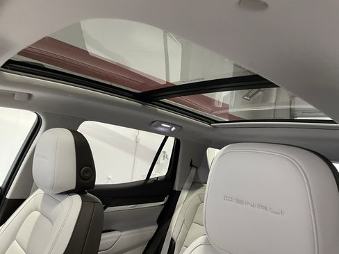 New 2026 GMC Terrain Denali w/ LPO, Floor Liner Package image 16