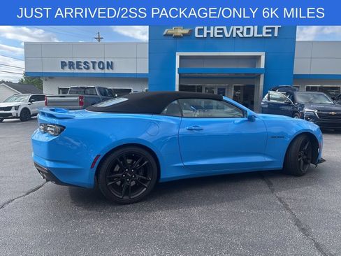 Used 2023 Chevrolet Camaro SS RWD image 2