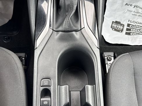 Used 2024 Toyota Corolla LE FWD image 26