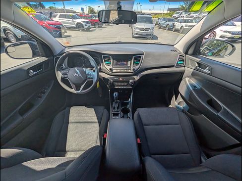 Used 2017 Hyundai Tucson SE w/ SE Popular Package 02 AWD/4WD image 13