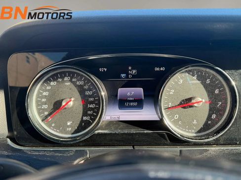 Used 2017 Mercedes-Benz E 300 4MATIC image 13