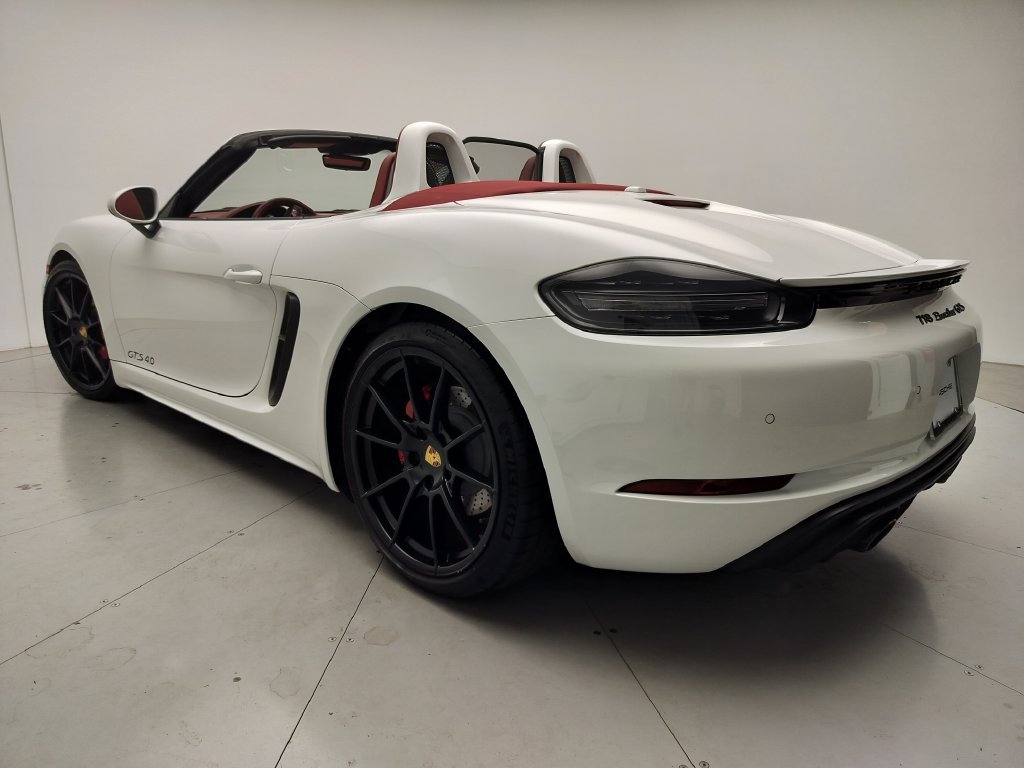 Used 2022 Porsche 718 Boxster GTS RWD image 3