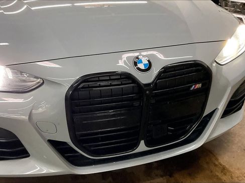 Used 2025 BMW 440i xDrive Convertible w/ Premium Package image 31