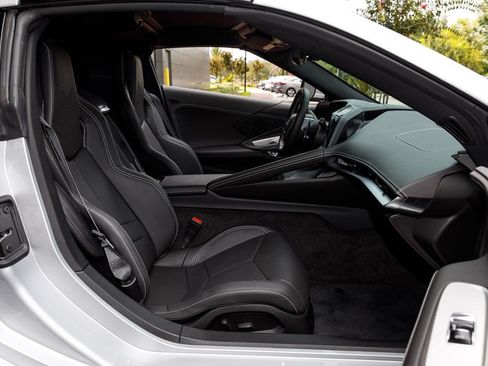 Used 2026 Chevrolet Corvette Z06 RWD image 11