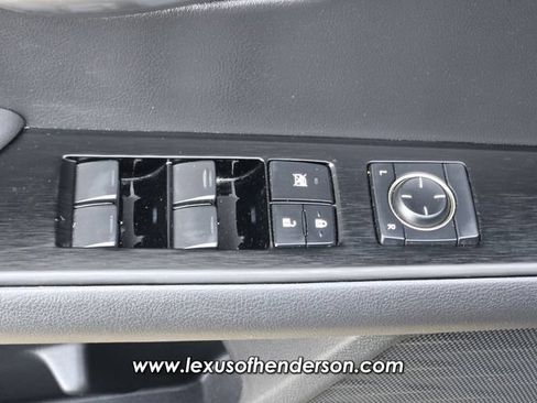 Used 2020 Lexus UX 200 F Sport w/ Accessory Package FWD image 21