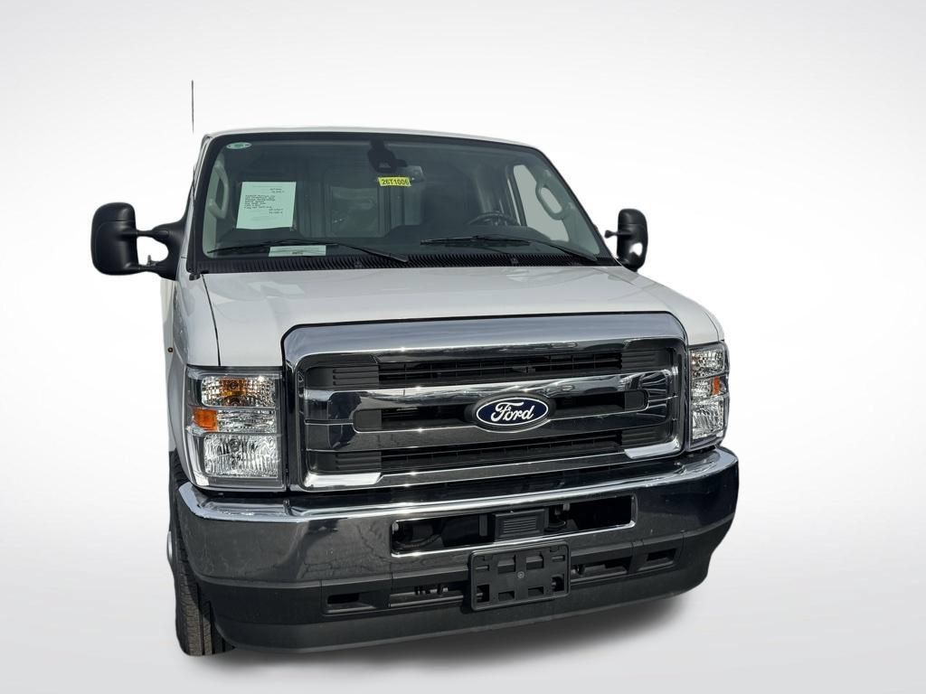 New 2026 Ford E-350 and Econoline 350 Super Duty w/ Interior Upgrade Package RWD image 32