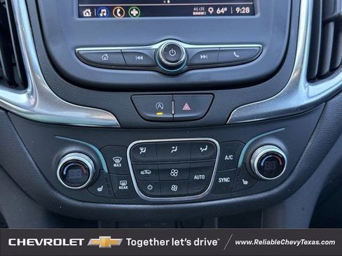 Used 2024 Chevrolet Equinox LT FWD image 21