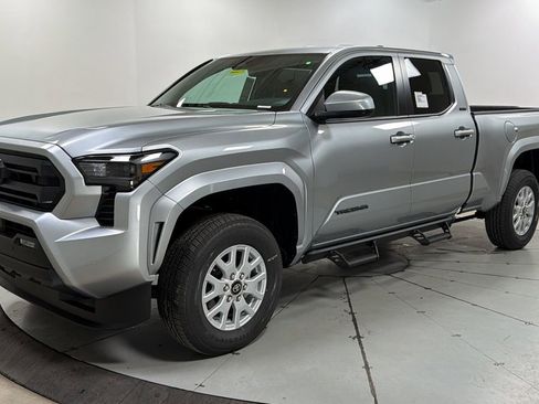 New 2026 Toyota Tacoma SR5 image 1