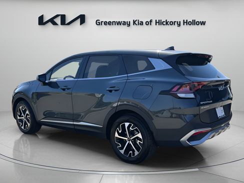 Used 2023 Kia Sportage EX FWD image 4