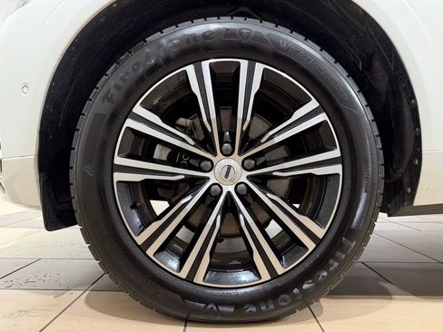 Used 2022 Volvo XC60 B5 Inscription w/ Advanced Package image 9