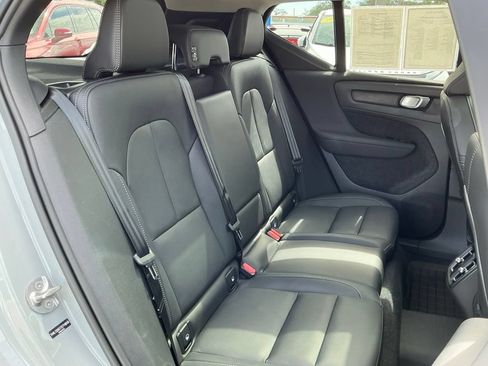 Used 2026 Volvo XC40 B5 Plus AWD/4WD image 25