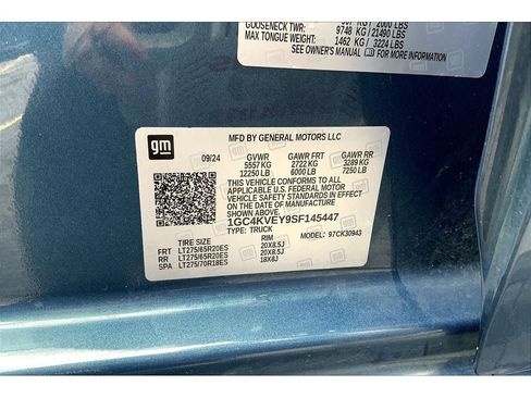 Used 2025 Chevrolet Silverado 3500 High Country w/ Technology Package image 33