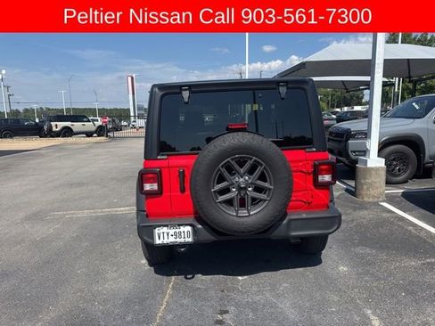 Used 2024 Jeep Wrangler Sport AWD/4WD image 3