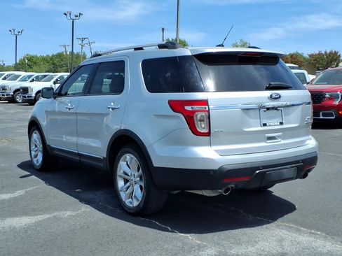 Used 2013 Ford Explorer XLT FWD image 7