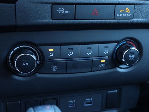 Used 2023 Nissan Frontier S w/ Technology Package image 10