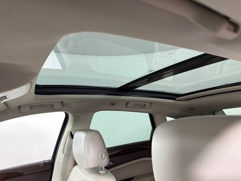 Used 2015 Cadillac SRX Luxury FWD image 13