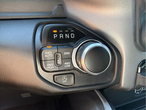 Used 2023 RAM 1500 Big Horn AWD/4WD image 35