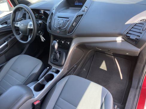 Used 2016 Ford Escape SE image 10