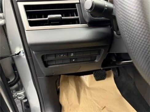 New 2026 Mitsubishi Outlander ES AWD/4WD image 28
