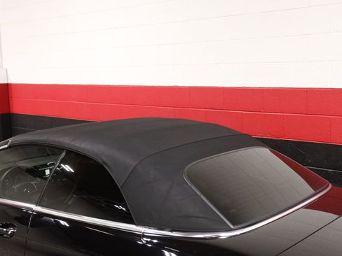 Used 2015 Mercedes-Benz E 400 Cabriolet w/ Premium 1 Package image 28