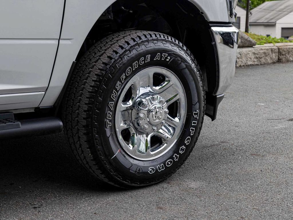 New 2026 RAM 2500 Tradesman AWD/4WD image 9