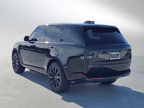 Used 2025 Land Rover Range Rover SE AWD/4WD image 5